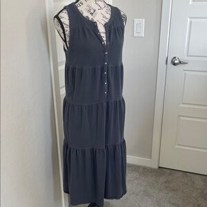 Athleta Charcoal Sleeveless Midi Dress